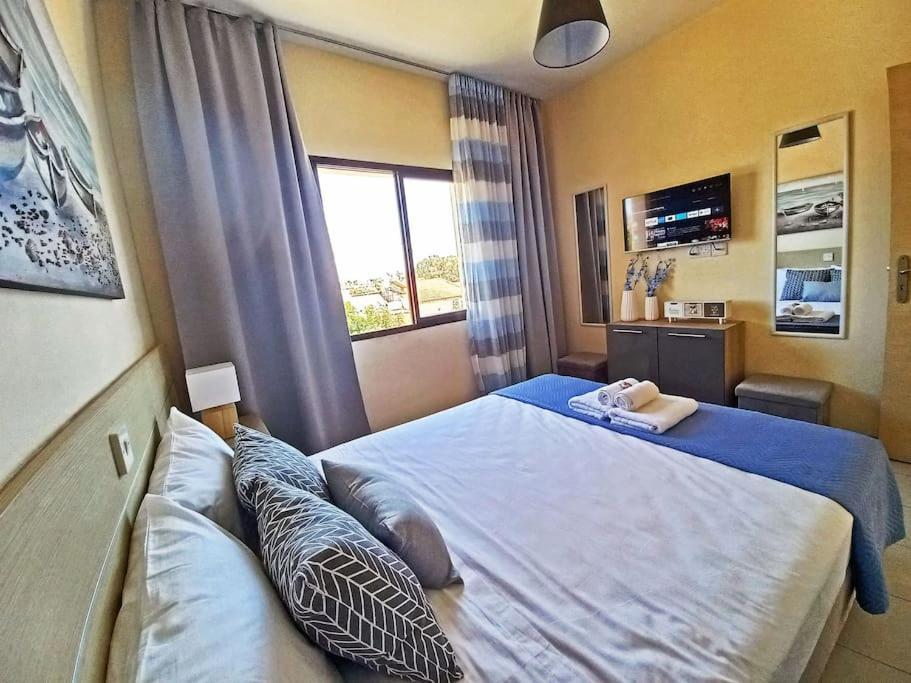 Lovely Ap In The Center Of Kato Paphos Extérieur photo